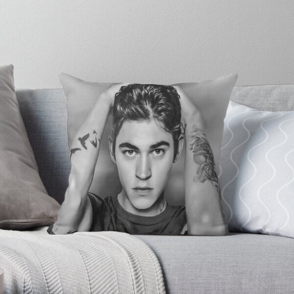 Hardin scott blankets sweatshirts Throw Pillow