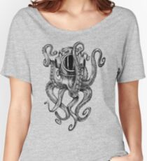 Octopus Scuba Diver Helmet Women's Relaxed Fit T-Shirt