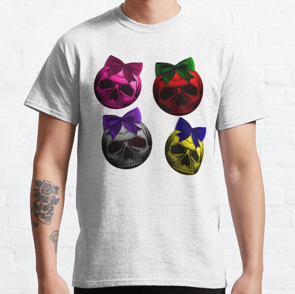 Skull Bauble - Christmas Ornament Pattern Classic T-Shirt