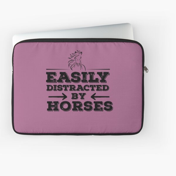 Aperçu de l'œuvre Facilement distrait par les chevaux Amoureux des chevaux drôles créée et vendue par alipapi.