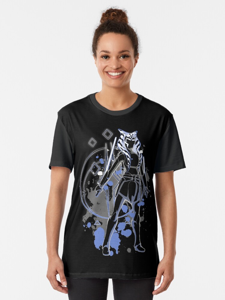 Imagen 2 de 5, Camiseta gráfica con la obra Ahsoka, diseñada y vendida por xMorfina.