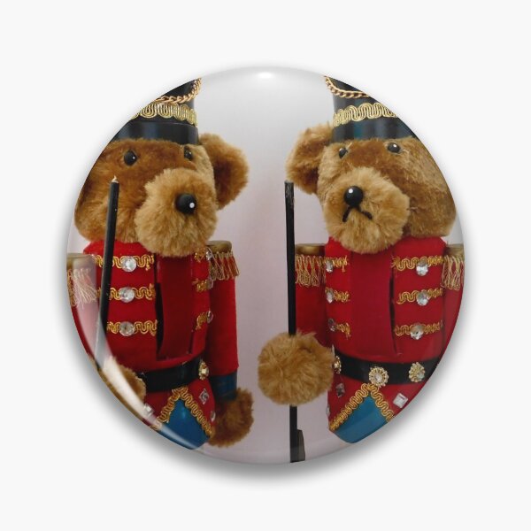 Artikelvorschau, NUTCRACKER TWINS entworfen und verkauft von ctheworld.