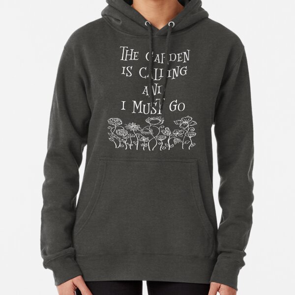 Aperçu de l'œuvre Le jardin appelle et je dois y aller t-shirt créée et vendue par bitsnbobs.