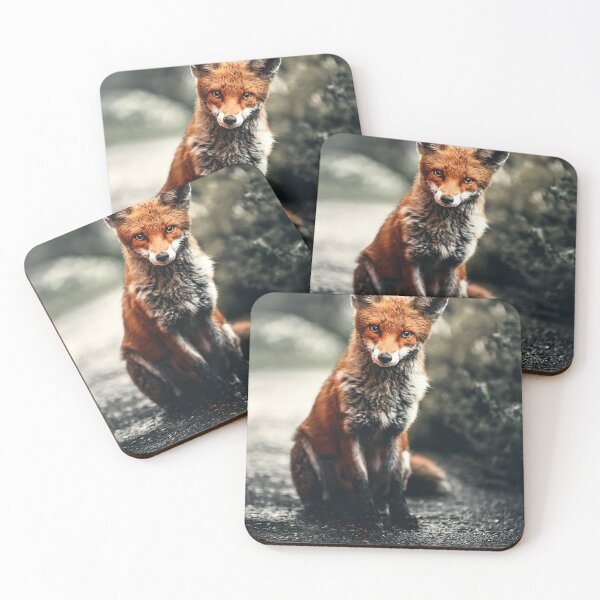 Aperçu de l'œuvre RENARD VOUS REGARDANT créée et vendue par CUTESTUFFnow.