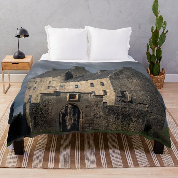 Lallybroch Throw Blanket