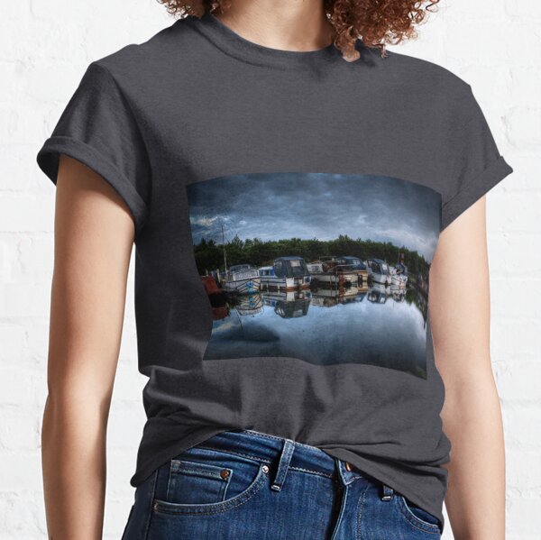 BROAD T-Shirt — Glorious Broads