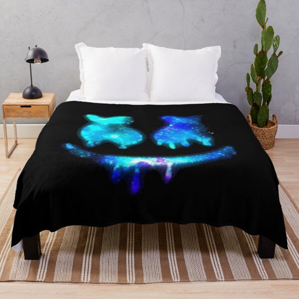 marshmallow cute galaxy smile Throw Blanket