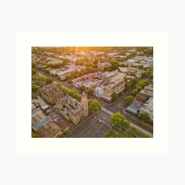 Bendigo Magistrates Court - Shamrock Hotel - Sunrise Art Print