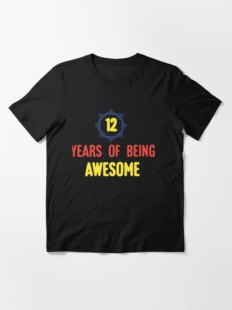 Discover Vintage Birthday party Essential T-Shirt