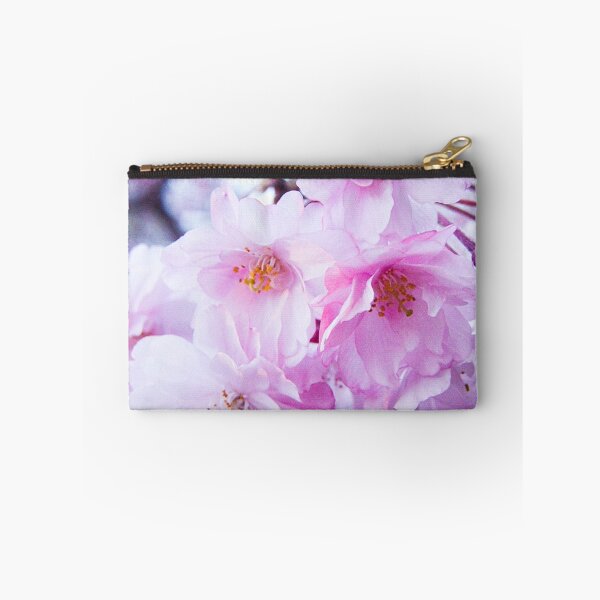 Artikelvorschau, Pflaumenblüte, die verborgene Schönheit entworfen und verkauft von Karolien Kenis.