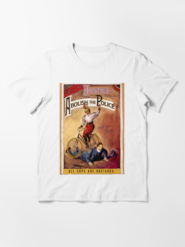 Aperçu 3 sur 7. T-shirt essentiel avec l'œuvre Roule pour la Justice - Abolis la Police créée et vendue par EchoppeDeLoki.