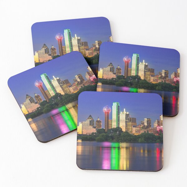 Artikelvorschau, Dallas Skyline in der Abenddämmerung mit Reflexion entworfen und verkauft von stevem88.