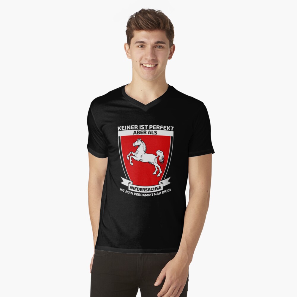 Artikel-Vorschau von T-Shirt mit V-Ausschnitt, designt und verkauft von dynamitfrosch.