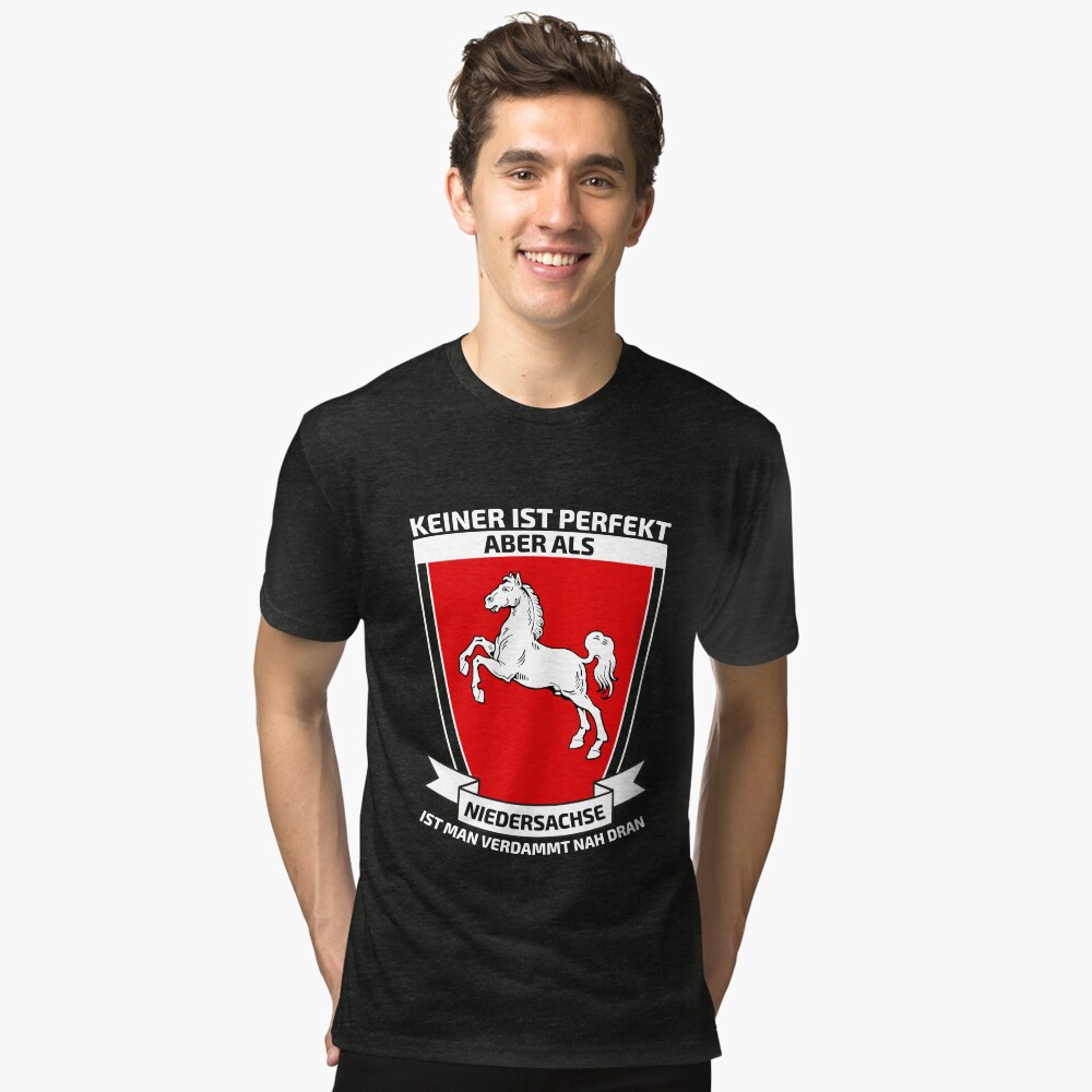 Artikel-Vorschau von Vintage T-Shirt, designt und verkauft von dynamitfrosch.