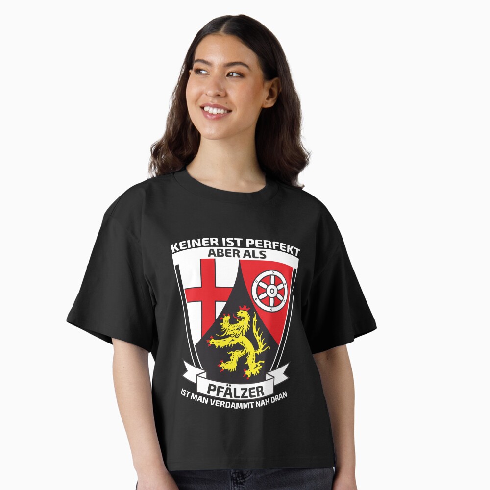 Artikel-Vorschau von Boxy T-Shirt, designt und verkauft von dynamitfrosch.