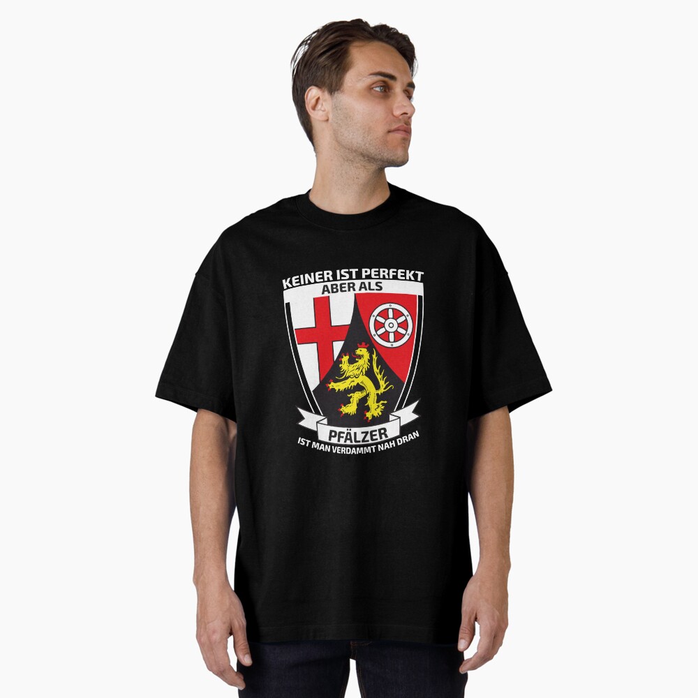 Artikel-Vorschau von Oversized T-Shirt, designt und verkauft von dynamitfrosch.