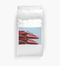 Red Arrows - close formation Duvet Cover