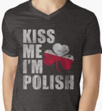 Kiss Me I'm Polish St Patrick's Day Men's V-Neck T-Shirt