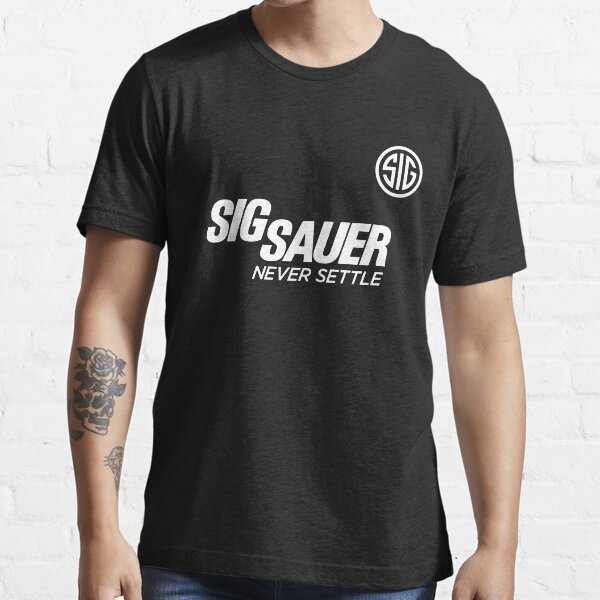 Never Compromise SIG Settle Essential Essential T-Shirt