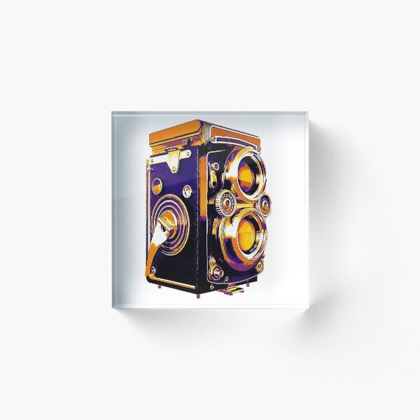 Artikelvorschau, Retro-Kamera mit Doppelobjektiv von Lomography – Orange und Violett entworfen und verkauft von PeterADesign.