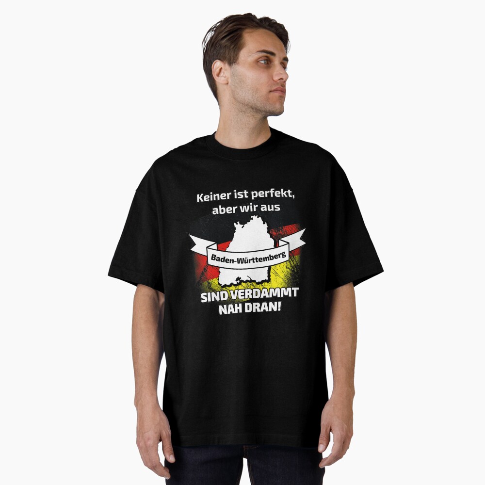 Artikel-Vorschau von Oversized T-Shirt, designt und verkauft von dynamitfrosch.