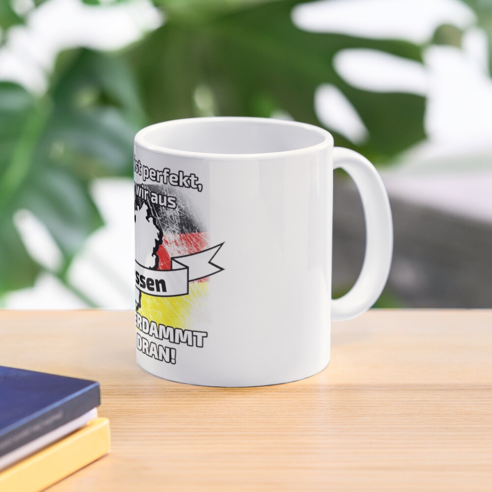 Artikel-Vorschau von Tasse (Standard), designt und verkauft von dynamitfrosch.