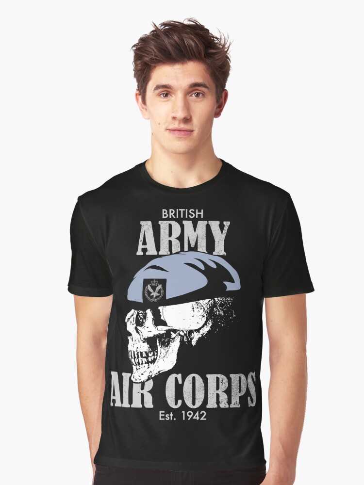 Imagen 1 de 5, Camiseta gráfica con la obra Cuerpo Aéreo del Ejército (en dificultades), diseñada y vendida por StrongVlad.