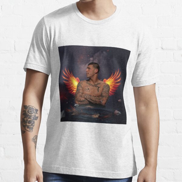 Aaron Hernandez Essential T-Shirt by V2711S