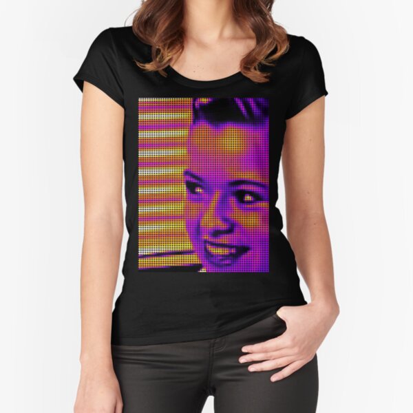 Fitted Scoop T-Shirt