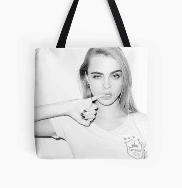 Cara print outlet tote bag