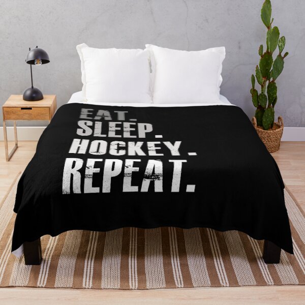 Artikelvorschau, Eat Sleep Hockey Repeat entworfen und verkauft von teesakura90.