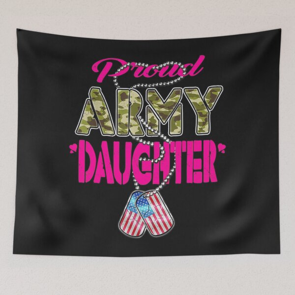 Artikelvorschau, Stolze Armee-Tochter Camo US-Flagge entworfen und verkauft von Saiyarad.