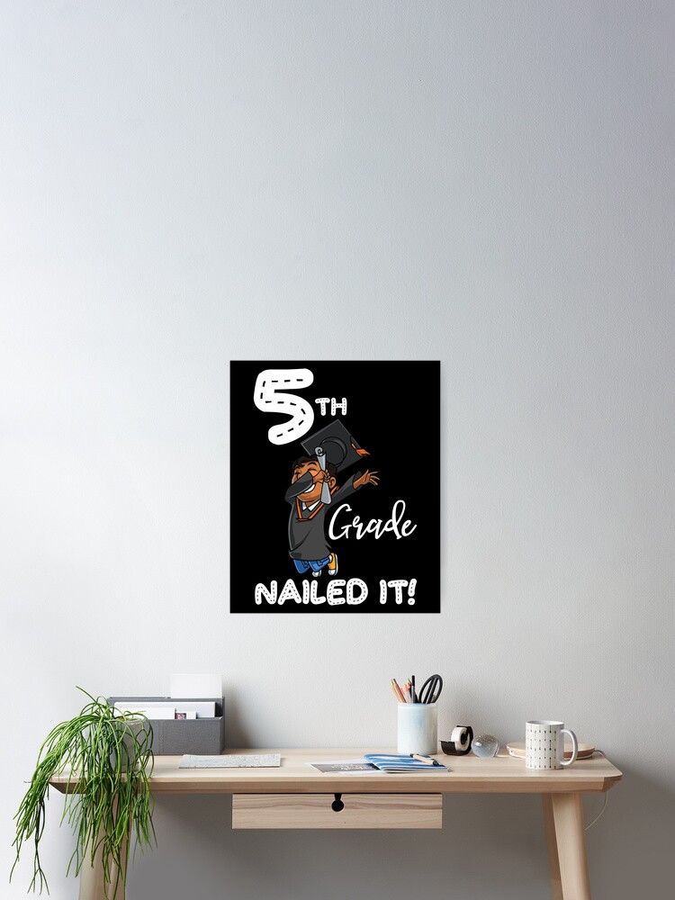 Dabbing 8th Grade Unicorn Nailed It Graduation Class Of 2019 Premium T-Shirt