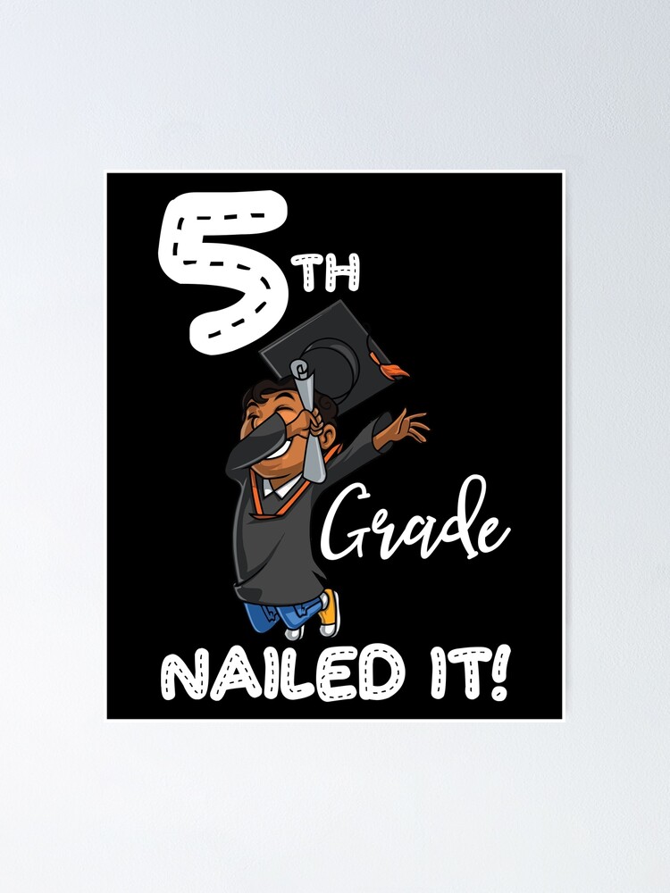 Dabbing 8th Grade Unicorn Nailed It Graduation Class Of 2019 Premium T-Shirt