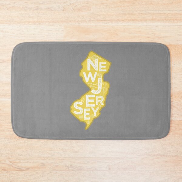 Aperçu de l'œuvre New Jersey Map Typography Gold créée et vendue par HelloGentry.