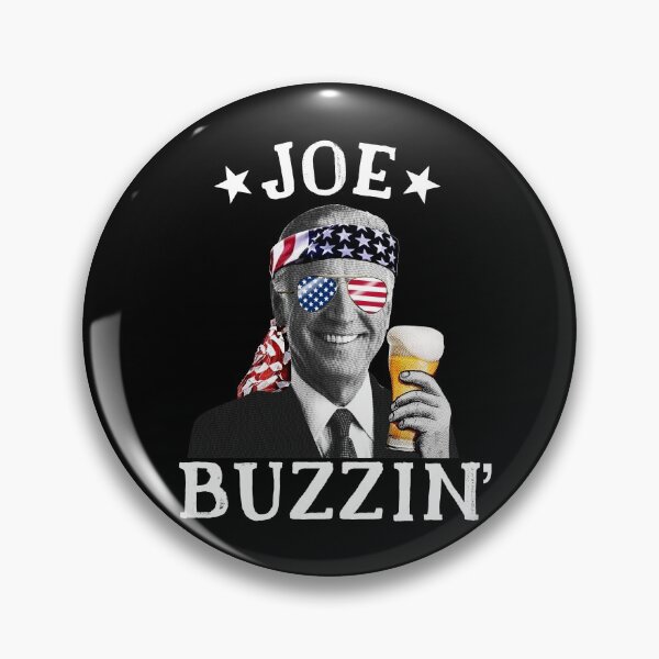 Artikelvorschau, Joe Buzzin' Patriotic July 4th Drinking President Joe Biden Gear entworfen und verkauft von DynamicDesign.