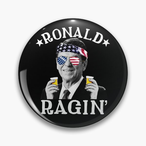 Artikelvorschau, Ronald Ragin' Patriotic July 4th Drinking President Reagan Gear entworfen und verkauft von DynamicDesign.