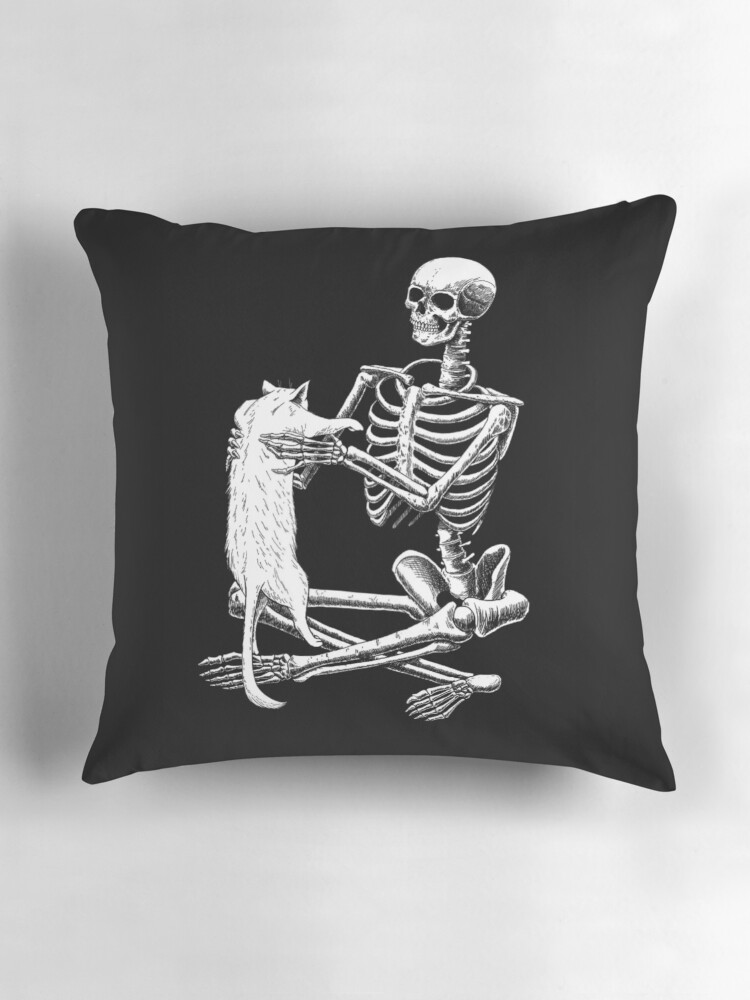 Adorable Skull good Throw Pillow-NWT