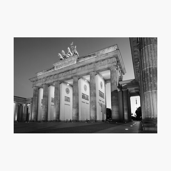 Artikel-Vorschau von Brandenburger Tor, designt und verkauft von Julie Woodhouse.