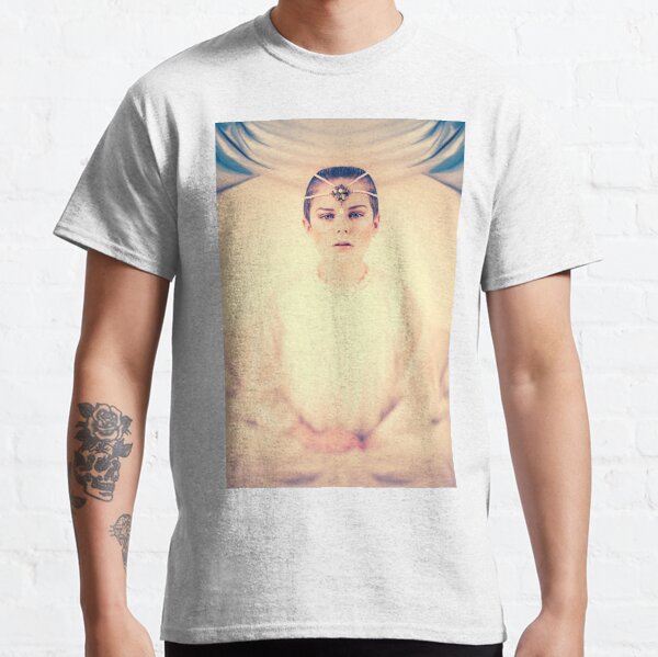 Childlike Empress Classic T-Shirt