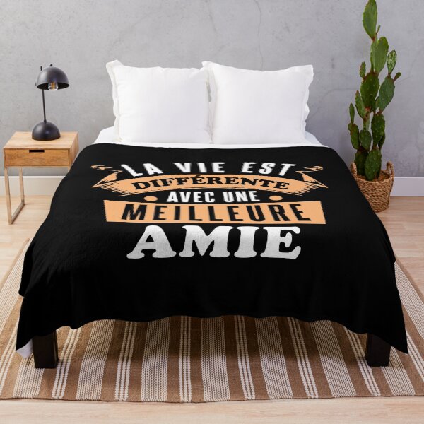 Aperçu de l'œuvre T-shirt meilleure amie - la vie est différente avec une meilleure amie - cadeau - anniversaire créée et vendue par ali998.