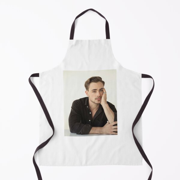 Artikelvorschau, Dacre Montgomery entworfen und verkauft von bezonce.