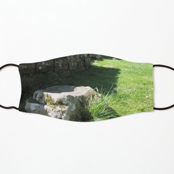 M.I. #114 |☼| Ground Rock Perspective (Hadrian's Wall) Kids Mask