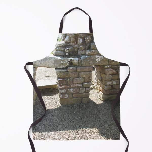 M.I. #115 |☼| Rocks And Bricks - Shot 14 (Hadrian's Wall) Apron