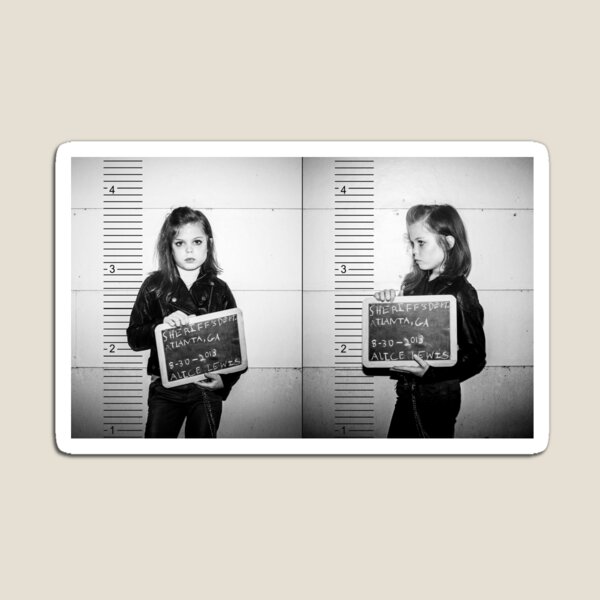Mugshot Magnet