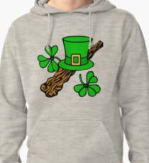 patricks day hat and shillelagh Pullover Hoodie