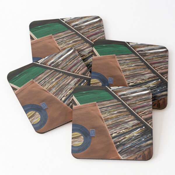 Aperçu de l'œuvre Collection de vinyles 45 tours Vintage Records créée et vendue par BeerMetal.