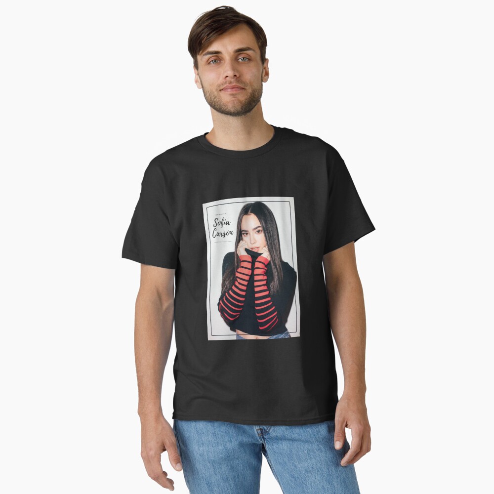 Vista previa del artículo con la obra «Camiseta clásica», diseñado y vendido por RikoOVAstore.