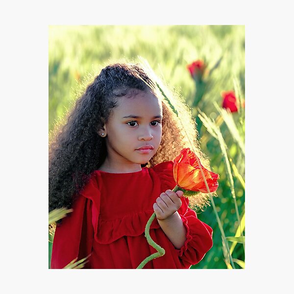 Baby girl loving in Nature.... Photographic Print