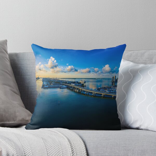 Artikelvorschau, Miami Florida Bucht Landschaft Sonnenuntergang Panorama entworfen und verkauft von Sour Soul.